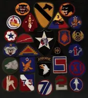 ORIGINAL VINTAGE AMERICAN MILITARY PATCH LOT US MILITARIA ARMY NAVY USAF WWII+++