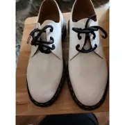Doc Martens 1461 Oxford 3 Eye Shoes Smooth White Womens Size US 10 New With Box