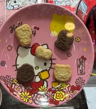 hellokitty牛奶餅乾禮盒限量發行hellokitty禮盒凱蒂貓餅乾禮盒hellokitty餅乾禮盒