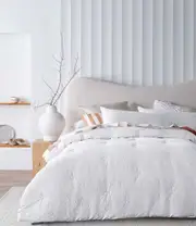 Elma White Jacquard 3 Piece Comforter Set