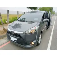 在飛比找蝦皮購物優惠-2019 Toyota Sienta 7人座 尊爵版 雙電動