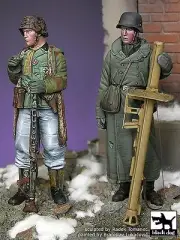 Black Dog 1/35 Waffen-SS & Wehrmacht Grenadiers Ardennes 1945 (2 Figures) F35024