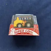 Choro Q TAKARA SNOOPY TOWN PEANUTS BUS "SUPER COOL" Pull Back Car NEW