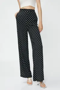 在飛比找ZALORA購物網優惠-Black Patterned Jeans