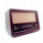 董收音機歐洲木製插電老款老式台式品牌老人收音機復古調頻外放