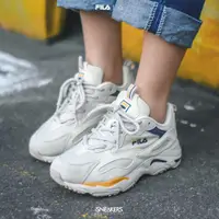 在飛比找蝦皮購物優惠-ISNEAKERS FILA RAY TRACER 黃藍 米