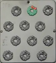 Christmas Wreath Bite Size Chocolate Candy Mold Christmas 2162 NEW