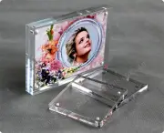 A5 Premium Magnetic Clear Acrylic Photo Frame / Perspex Picture Holder