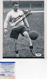 DAVE MACKAY (RIP) SPURS & SCOTLAND LEGEND SIGNED VINTAGE ACTION PHOTO PSA