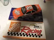 Tony Stewart Autographed 1/24 DieCast Car Action 1999 Limited Edition Home Depo