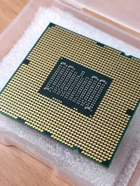 在飛比找Yahoo!奇摩拍賣優惠-[1366 CPU] Intel XEON E5620 8核