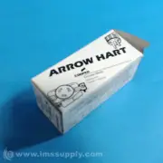 Cooper Arrow Hart 4721N AutoGrip Locking Plug & Connector, 15A FNFP