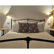 Volpe E Uva Winesuites & Spa