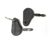 MAHINDRA TRACTOR IGNITION KEY 005555207R1 WITH Logo #B236