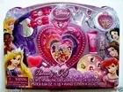 DISNEY PRINCESS,KIDS BEAUTY KIT WITH MAKE-UP,COMPACT & COSMETIC JEWELRY,5+,NEW