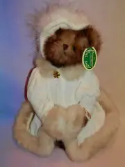THE BEARINGTON COLLECTION * BROWN BEAR * IVORY COAT HAT AND MUFF * 12 IN * CUTE