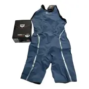 Arena Powerskin Carbon Ultra Tech Women’s CLOSED Back SIZE 30 NEW BLUE SILVER