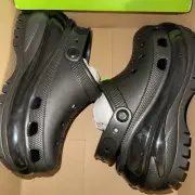 Crocs Classic Mega Crush Clog Black Platform Sandals Men's 4 Women's 6 207988