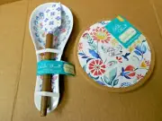 The Pioneer Woman MAZIE Spoon Rest & Spatula Set w/2 Piece Cork Trivet Set