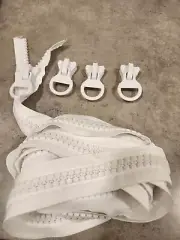 Giant White Zipper with 4 pulls - 4 yards 24 in