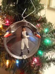 Hallmark Keepsake SATCHEL PAIGE 1996 Baseball Hero Collector's Ornament