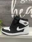 Size 9 - Air Jordan 1 Retro High OG Black White DZ5485 010