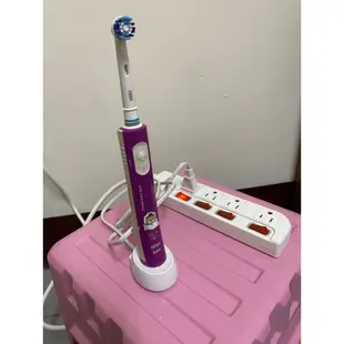 Oral-B 歐樂B Pro450 3D電動牙刷-二手