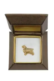 English Cocker Spaniel - Dog brooch in decorative box, elegant gold-plated pin,
