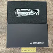 Collectible Leatherman Skeletool White, New in box.