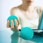 (Green)Hand Exercise Balls Silicone Squeeze Stress Ball Massage Therapy HG