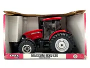1/16 Case IH Maxxum MXU125 Tractor