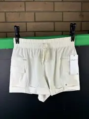 Layer 8 Ladies Lightweight Mandy Woven Hiking Shorts Size M Birch