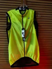 Assos Mille GT Wind Vest C2 – Optic Yellow – Size M – Lightweight & Packable