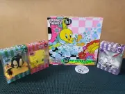 Looney Tunes HI Tweety Spa Box w/ Bugs Bunny Daffy & Tweety Bath Bombs