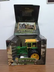 1/16 Ertl John Deere 4520 With Cab Tractor 200th Birthday Special Edition