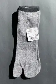1 Pair Japanese Split Toe Tabi Socks Men/Women Unisex Ninja Socks Grey Short
