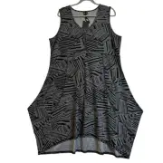 TS Taking Shape Dress Size M Grey Tunic Sleeveless Zip Stretch Knit NWT