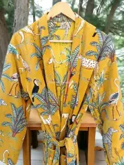 Yellow Animal Printed Velvet Banyan Fabric Kimono Cotton Velvet Robe Long Jacket