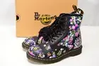 NIB Dr. Martens 1460 Pascal Black Floral Boots Womens US 9