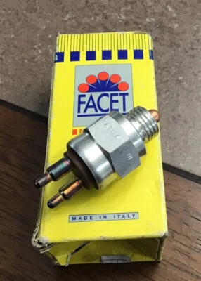 Volvo 9442728 NOS Reverse light switch 240 740 940 850 S70 V70 C70 V70X BinV