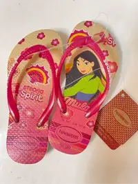 在飛比找Yahoo!奇摩拍賣優惠-KIDS SLIM PRINC哈瓦仕Havaianas 【迪