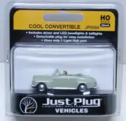 Woodland Scenics 1/87 HO Scale ~ Just Plug ~ cool convertible vehicle