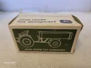 Ertl John Deere Lawn And Garden Trailer