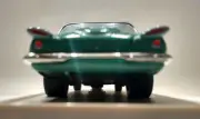 Upgraded TRAX MODEL TR35 VALIANT R SERIES Leaf Green 1/43