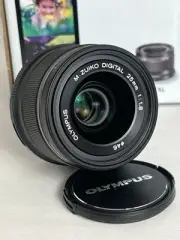 Olympus M.Zuiko 25mm f/1.8 AF Lens - Black Used Once, In Box