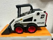 Remote Control Engineering Vehicle Double E E594 1/14 RC Slip Loader Toy