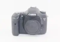 在飛比找Yahoo!奇摩拍賣優惠-【青蘋果】Canon EOS 7D 單機身 快門數約99XX