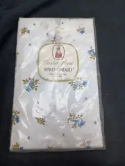 NOS Vintage Springmaid Pillow Cases Combed Percale Floral 2 Pack 42 X 38 1/2"
