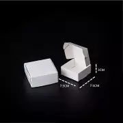 24xWhite Favour Boxes Birthday Wedding Bomboniere Party Favour Boxes 7.5x7.5x3cm