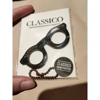 在飛比找蝦皮購物優惠-Classico 眼鏡鑰匙圈 鑰匙圈 板料材質
